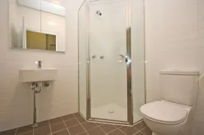 The Star Apartments - Bathroom
