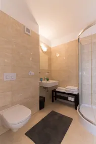 Thomas Apartments - Banheiro