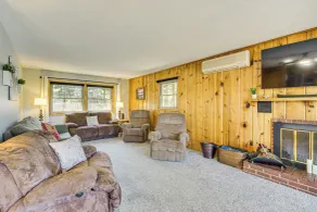 Beautiful Chetek Home w/ Prairie Lake Access! - Interiør