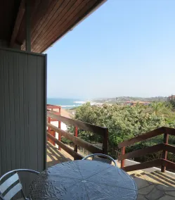 Beachcomber Bay Guest House In South Africa - Habitación