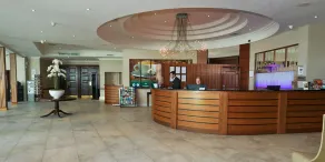 Green Isle Hotel, Dublin - Reception