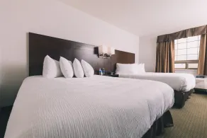 Service Plus Inns and Suites - Chambre