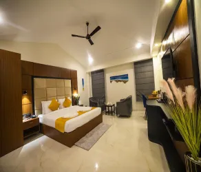 HUE GUH The Porto Candolim - Chambre