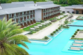 Crowne Plaza Fiji Nadi Bay Resort & Spa by IHG - Piscine