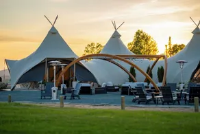 Under Canvas White Mountains - Lobby
