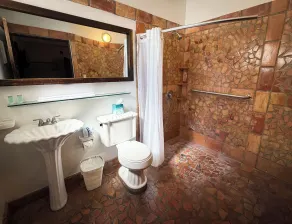 Acacia Boutique Hotel - Bathroom