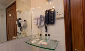 Fortune Karama Hotel - Chambre