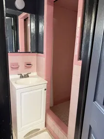 Budget Inn - Badezimmer