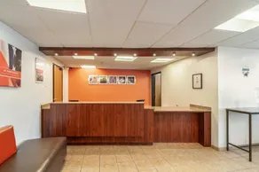 Motel 6-Naperville, IL - Hall