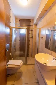 Vira Suites Hotel - Baño