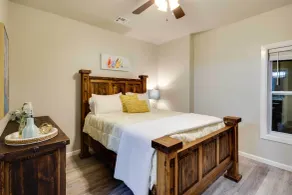 Waterfront Grand Lake Family House w/ Game Room! - Innenbereich