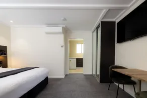 Mick O'Sheas - Room