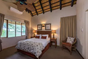 Kruger Park Lodge Unit No. 267 with private pool - Zimmer