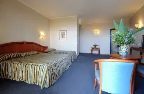 Hotel President - Room