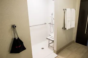 Holiday Inn Express & Suites - Marietta by IHG - Salle de bain