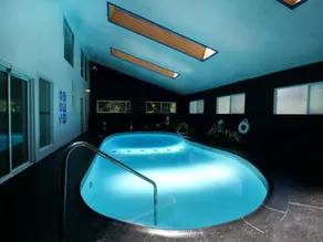 Three Pines Cabins - Pool