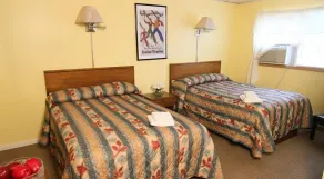 Moore's Motel - Rom
