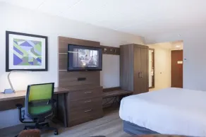 Holiday Inn Express Hotel & Suites Charlottetown by IHG - Chambre