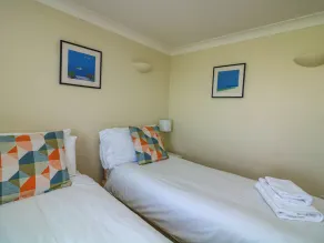 Casa rural con barbacoa y jardín | Vistas a la playa - Habitación