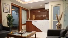 Prema Inn Hotel & Restaurant - Rezeption