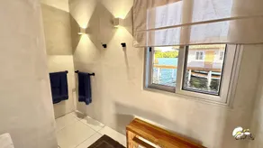 Coral Bay Bungalows - Bathroom