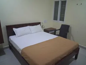 OM SAKTHI RESIDENCY Tiruvannamalai - Værelse