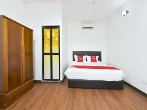 Hotel O Madeena Inn - Room