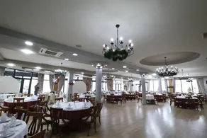 Hotel 1 Maji - Restaurant