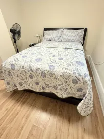 Cozy Duplex 2nd floor suite - Room