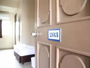 DW Motel - Room