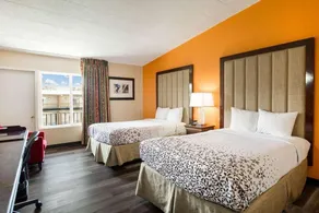 Fairmount Inn & Suites - Stroudsburg, Poconos - Chambre