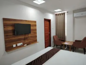 Varsha Grand  - Quarto