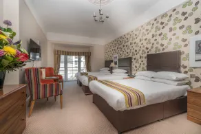 Queens Hotel & Spa - Room