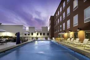 Staybridge Suites Montgomery - Downtown by IHG - Piscine