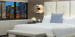 Crowne Plaza Manhattan Times Square by IHG - Rom