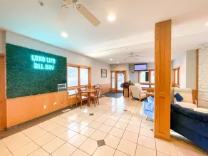 Lake Bluff Inn and Suites - Réception