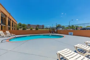 Quality Inn Starkville near University - Piscine