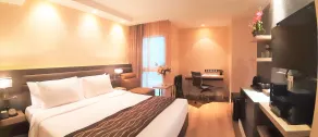 Amora NeoLuxe Suites Hotel - Chambre