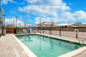 Tru By Hilton Midland - Piscine