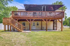 10 Mi to Beach! Group-friendly Bayville Getaway - Interior