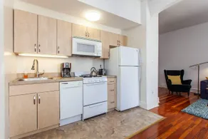 Rittenhouse GEM - Elevator, Gym, Location - Rum