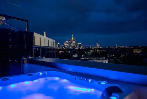 Vienna House by Wyndham Frankfurt South - Piscina
