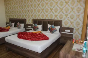 Hotel Shivaay Grand - Room