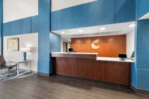 Rodeway Inn & Suites - Lobby
