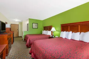 Days Inn & Suites by Wyndham Wichita - Chambre