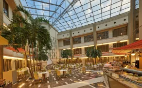 Marina Hotel - Restaurant