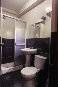 Hotel Plaza Bolognesi 344 - Banheiro