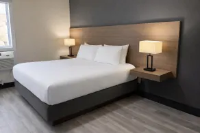 SureStay by Best Western Whitecourt - Room