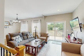 3BR Lakefront Home w/ 2 Living Rooms, Dock & W/D - Innenbereich