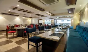 Treebo PL Grand, Vishakapatnam - Restaurant